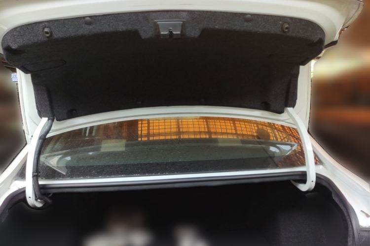 Used Chevrolet Monza 2020 320 Automatic Enjoyment Edition Trunk
