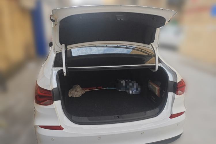 Used Chevrolet Monza 2020 320 Automatic Enjoyment Edition Trunk