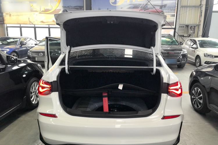 Used Chevrolet Monza 2020 Light Hybrid RS 330T Automatic Comfort Edition Trunk