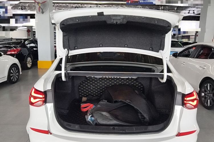 Used Chevrolet Monza 2020 Light Hybrid RS 330T Automatic Comfort Edition Trunk