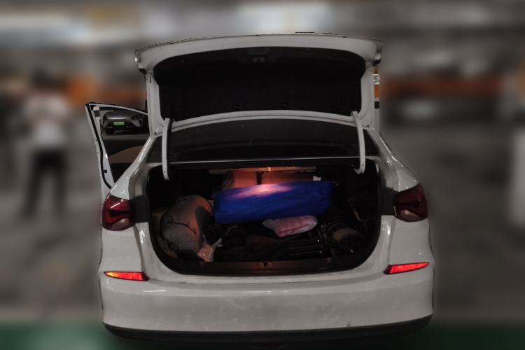 Used Chevrolet Monza 2020 320 Automatic Enjoyment Edition Trunk