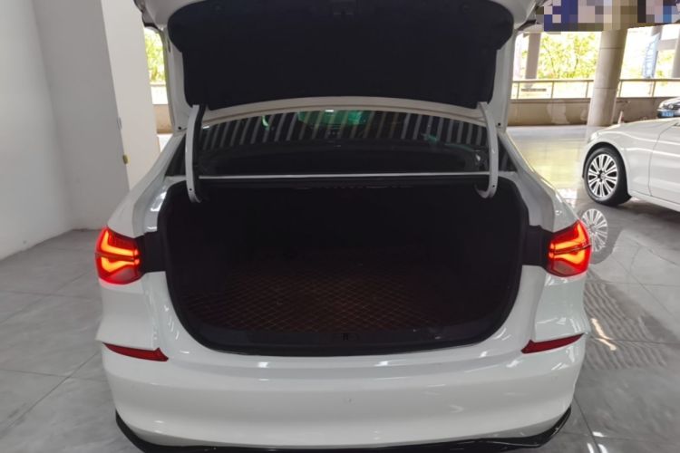 Used Chevrolet Monza 2020 Light Hybrid RS 330T Automatic Comfort Edition Trunk