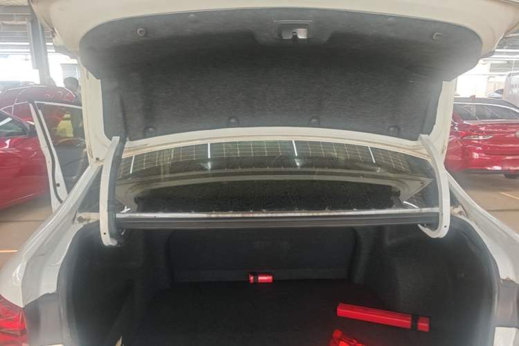 Used Chevrolet Monza 2020 Light Hybrid Redline 320T Dual-Clutch Joyful Edition Trunk