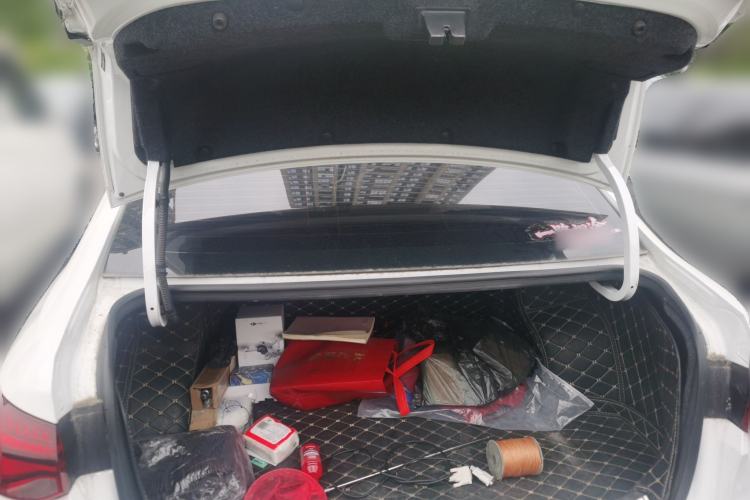 Used Chevrolet Monza 2020 320 Automatic Enjoyment Edition Trunk