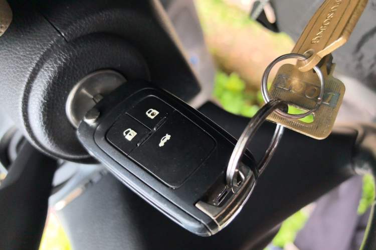 Used Chevrolet Monza 2020 320 Automatic Enjoyment Edition Vehicle Key