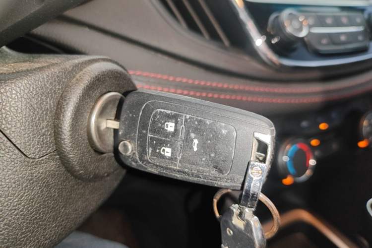 Used Chevrolet Monza 2020 Light Hybrid RS 330T Automatic Comfort Edition Vehicle Key