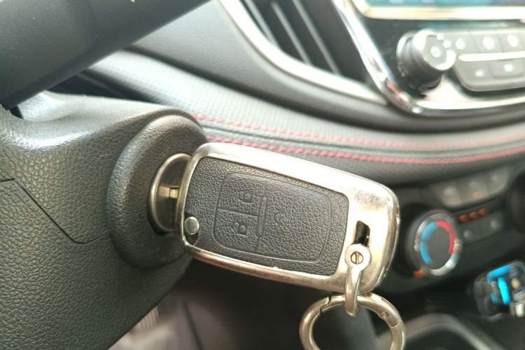 Used Chevrolet Monza 2020 Light Hybrid RS 330T Automatic Comfort Edition Vehicle Key