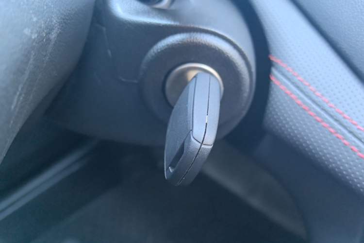 Used Chevrolet Monza 2020 Light Hybrid RS 330T Automatic Comfort Edition Vehicle Key