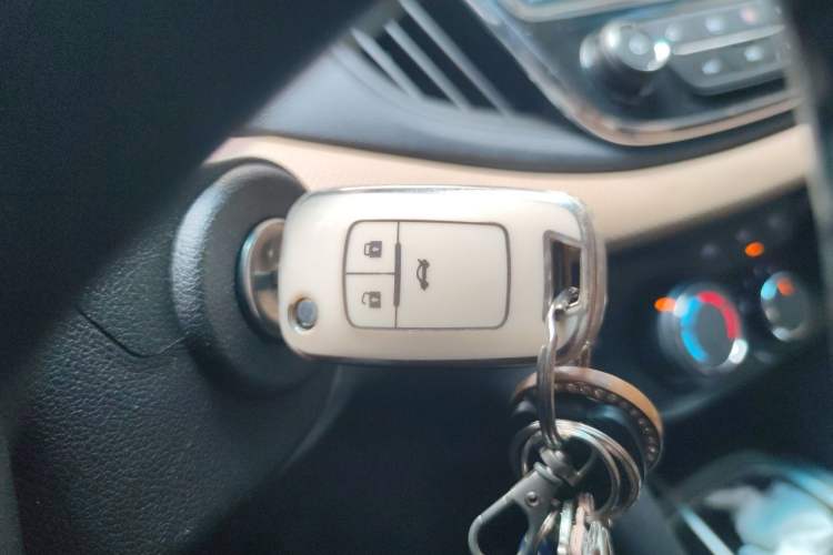 Used Chevrolet Monza 2020 320 Automatic Enjoyment Edition Vehicle Key