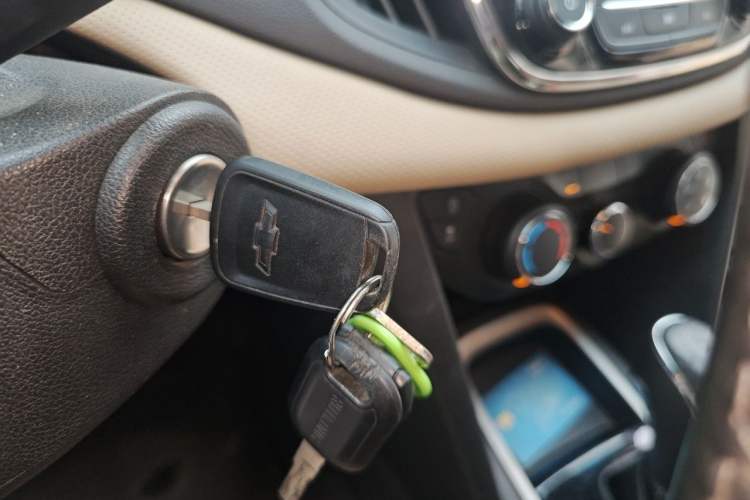 Used Chevrolet Monza 2020 320 Automatic Enjoyment Edition Vehicle Key
