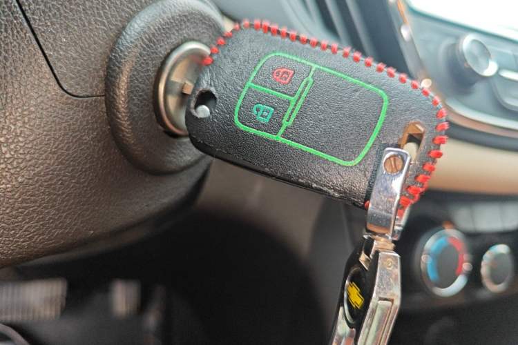 Used Chevrolet Monza 2020 320 Automatic Enjoyment Edition Vehicle Key