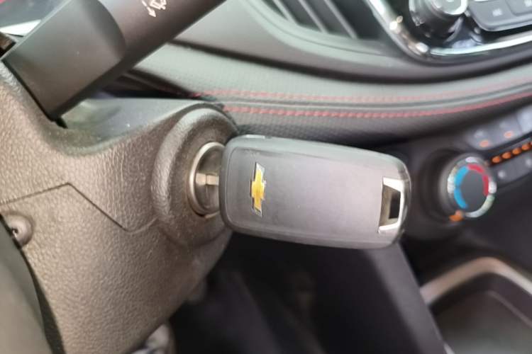Used Chevrolet Monza 2020 Light Hybrid RS 330T Automatic Comfort Edition Vehicle Key