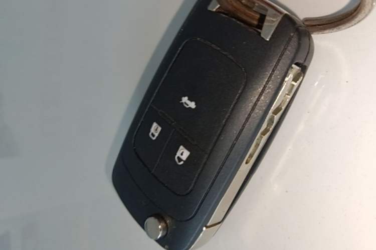 Used Chevrolet Monza 2020 Light Hybrid RS 330T Automatic Comfort Edition Vehicle Key