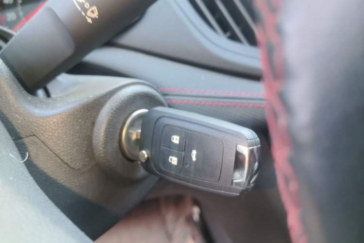 Used Chevrolet Monza 2020 Light Hybrid RS 330T Automatic Comfort Edition Vehicle Key