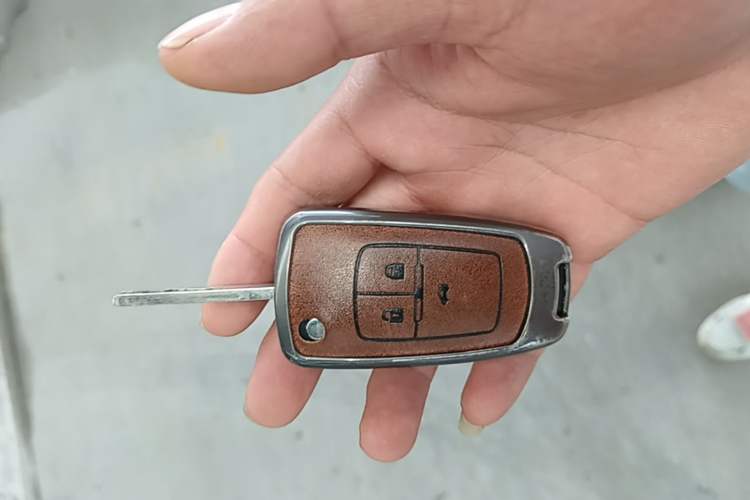 Used Chevrolet Monza 2020 320 Automatic Enjoyment Edition Vehicle Key