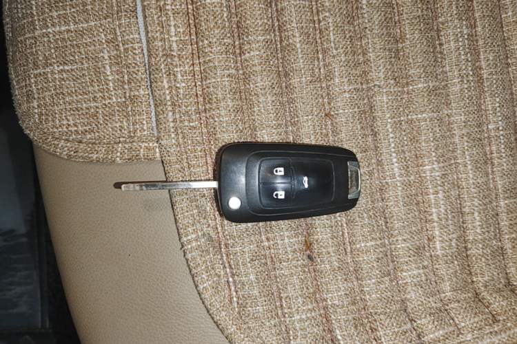 Used Chevrolet Monza 2020 320 Automatic Enjoyment Edition Vehicle Key