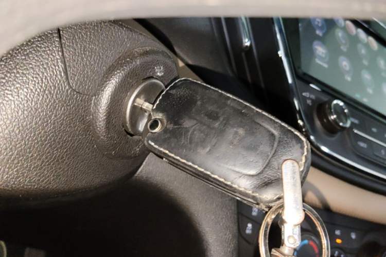 Used Chevrolet Monza 2020 320 Automatic Enjoyment Edition Vehicle Key