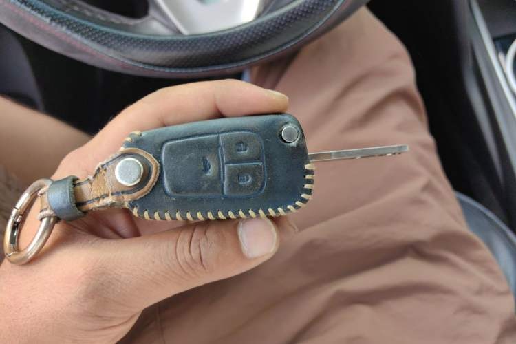 Used Chevrolet Monza 2020 320 Automatic Enjoyment Edition Vehicle Key