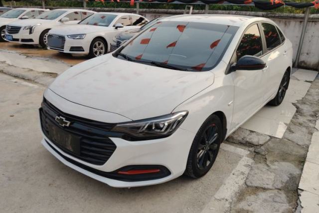 Ojetý Chevrolet Monza 2020 Light Hybrid Redline 320T Dual-Clutch Joyful Edition