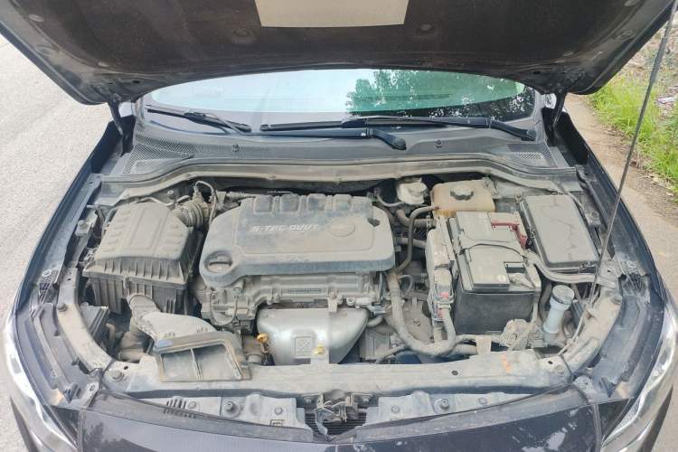 Used Chevrolet Monza 2021 320 Automatic Enjoyment Sunroof Edition Engine Bay