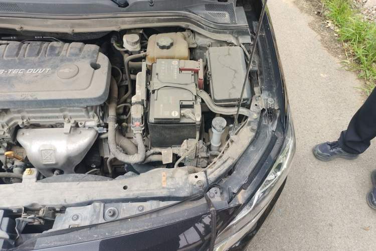 Used Chevrolet Monza 2021 320 Automatic Enjoyment Sunroof Edition Engine Bay Left