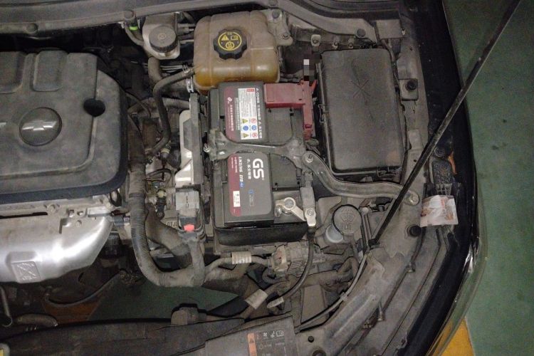Used Chevrolet Monza 2021 320 Automatic Enjoyment Sunroof Edition Engine Bay Left