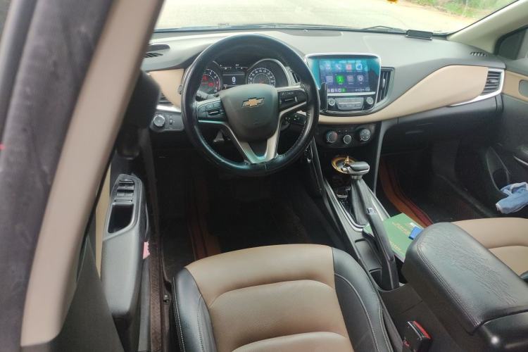 Used Chevrolet Monza 2021 320 Automatic Enjoyment Sunroof Edition Steering Wheel