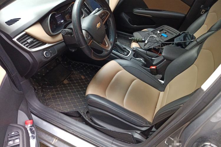 Used Chevrolet Monza 2021 320 Automatic Enjoyment Sunroof Edition Driver Seat