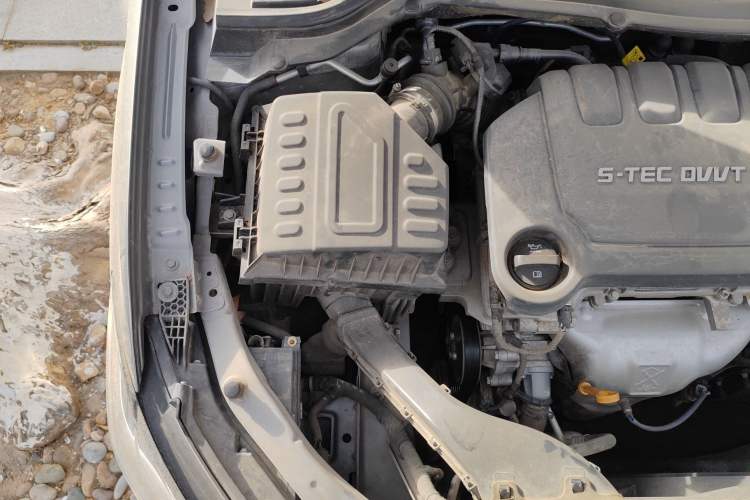 Used Chevrolet Monza 2021 320 Automatic Enjoyment Sunroof Edition Engine Bay Right