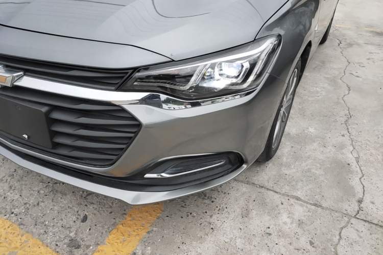Used Chevrolet Monza 2021 320 Automatic Enjoyment Sunroof Edition Left Front Headlight