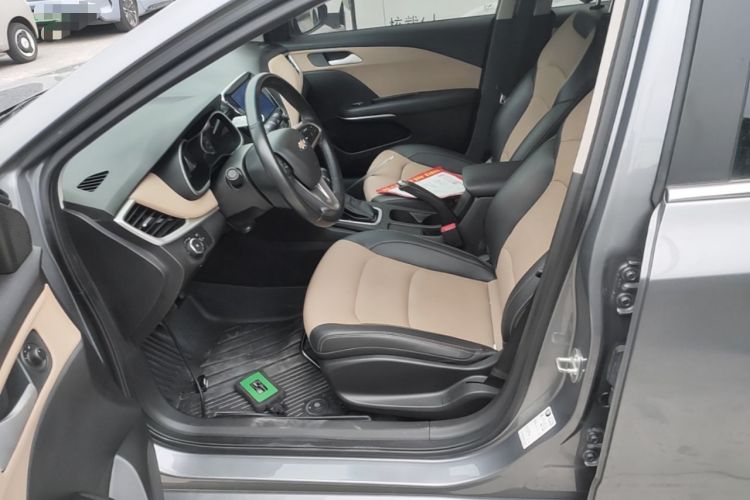 Used Chevrolet Monza 2021 320 Automatic Enjoyment Sunroof Edition Left Front Seat
