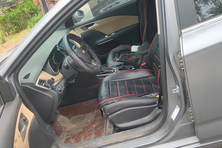 Used Chevrolet Monza 2021 320 Automatic Enjoyment Sunroof Edition Left Front Seat