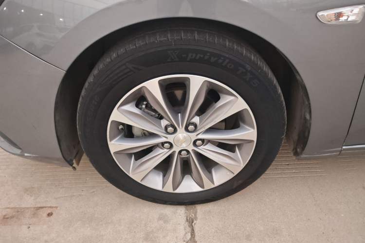Used Chevrolet Monza 2021 320 Automatic Enjoyment Sunroof Edition Left Front Wheel Hub