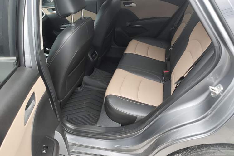 Used Chevrolet Monza 2021 320 Automatic Enjoyment Sunroof Edition Left Rear Seat