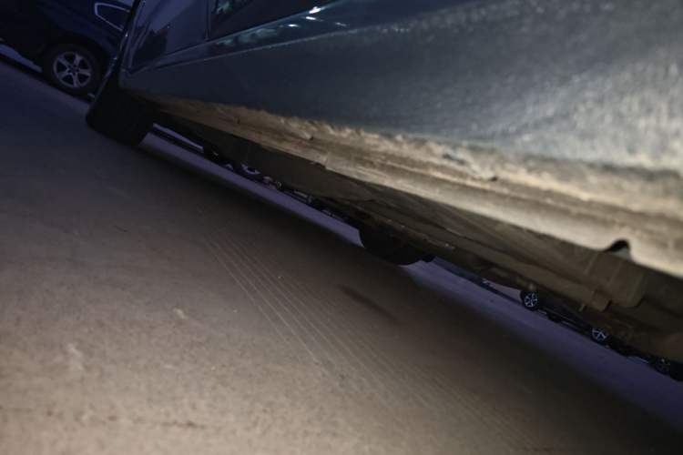Used Chevrolet Monza 2021 320 Automatic Enjoyment Sunroof Edition Left Side Sill
