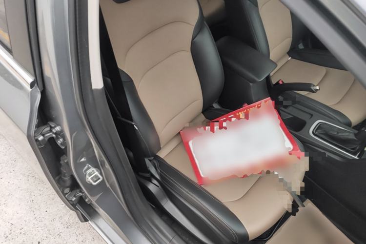 Used Chevrolet Monza 2021 320 Automatic Enjoyment Sunroof Edition Right Front Seat
