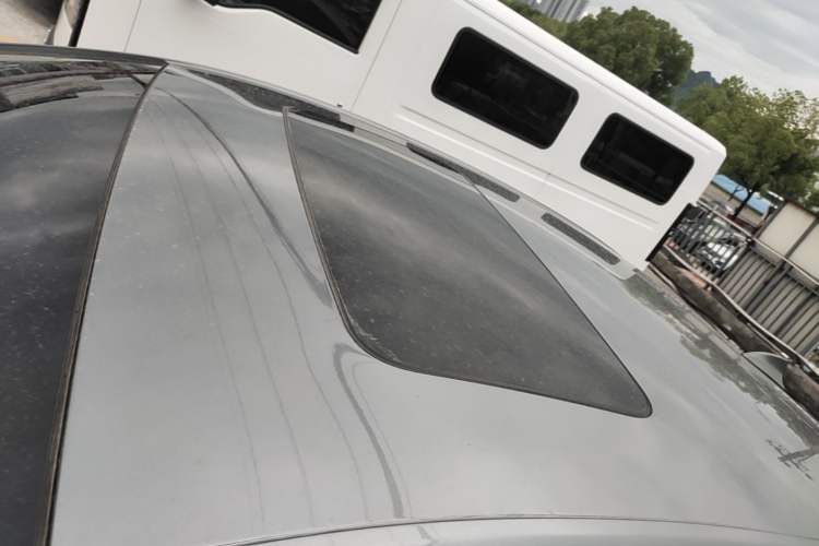 Used Chevrolet Monza 2021 320 Automatic Enjoyment Sunroof Edition Roof