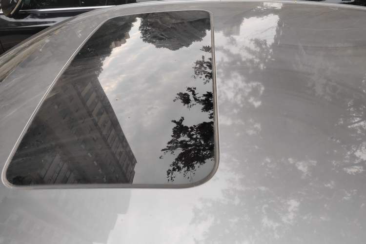Used Chevrolet Monza 2021 320 Automatic Enjoyment Sunroof Edition Roof