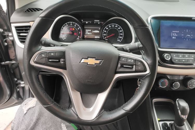 Used Chevrolet Monza 2021 320 Automatic Enjoyment Sunroof Edition Steering Wheel