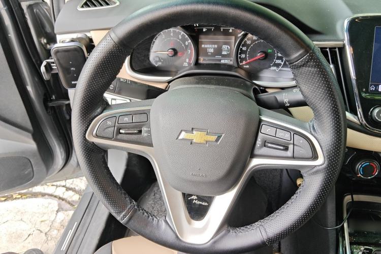 Used Chevrolet Monza 2021 320 Automatic Enjoyment Sunroof Edition Steering Wheel