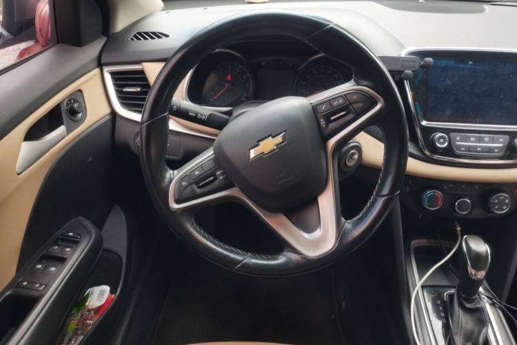 Used Chevrolet Monza 2021 320 Automatic Enjoyment Sunroof Edition Steering Wheel