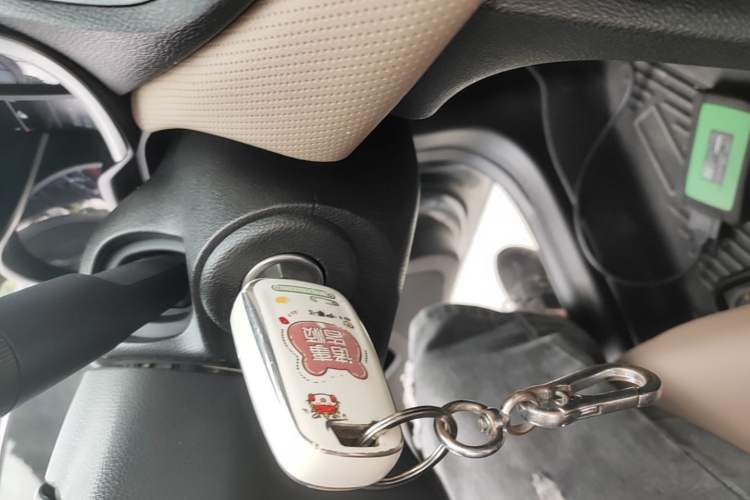 Used Chevrolet Monza 2021 320 Automatic Enjoyment Sunroof Edition Vehicle Key