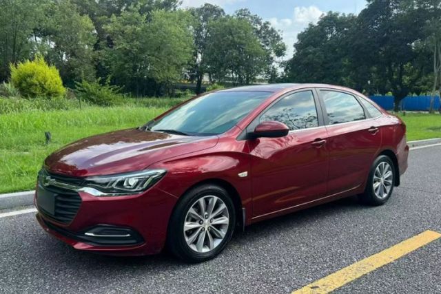 Chevrolet Monza 2021 320 Automatic Enjoyment Sunroof Edition de segunda mano