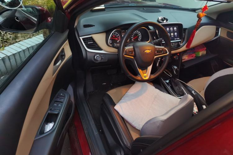 Used Chevrolet Monza 2021 320 Automatic Enjoyment Sunroof Edition Driver Seat
