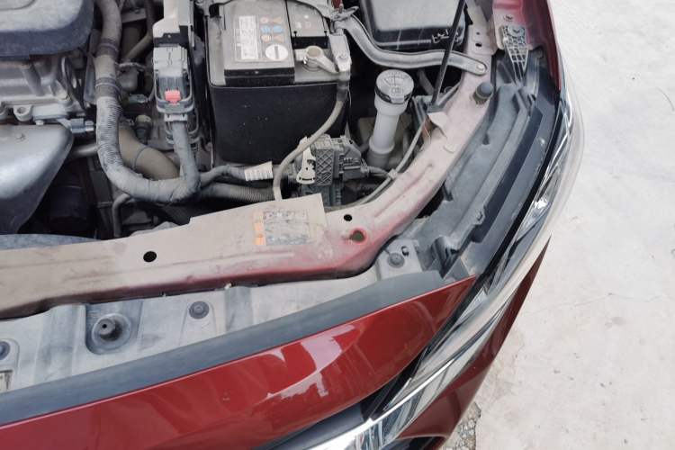 Used Chevrolet Monza 2021 320 Automatic Enjoyment Sunroof Edition Engine Bay Left