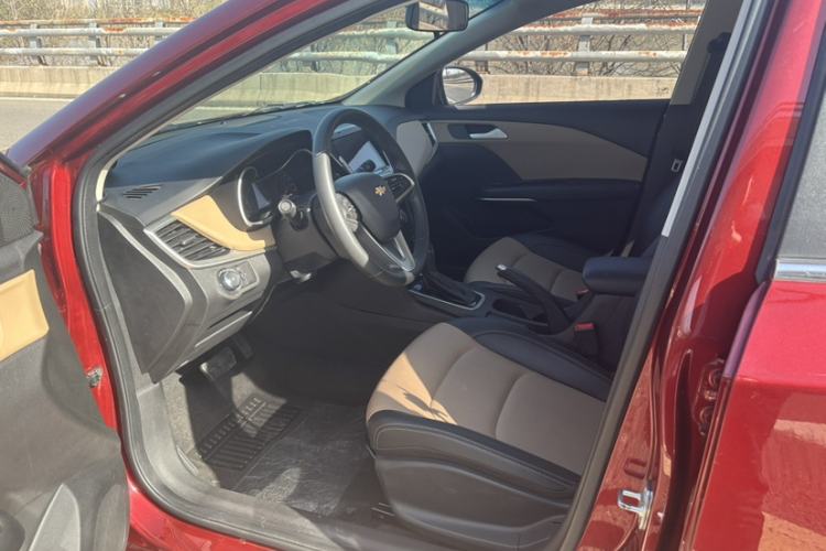 Used Chevrolet Monza 2021 320 Automatic Enjoyment Sunroof Edition Interior 1