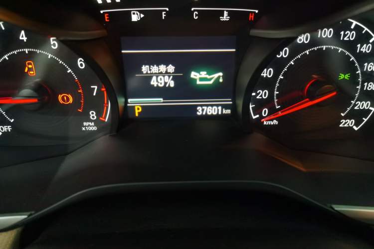 Used Chevrolet Monza 2021 320 Automatic Enjoyment Sunroof Edition Odometer Close Up