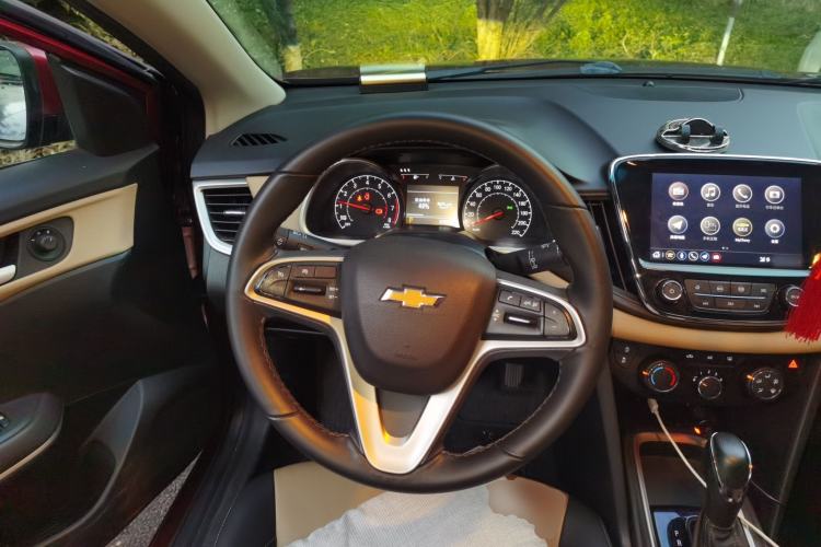 Used Chevrolet Monza 2021 320 Automatic Enjoyment Sunroof Edition Steering Wheel