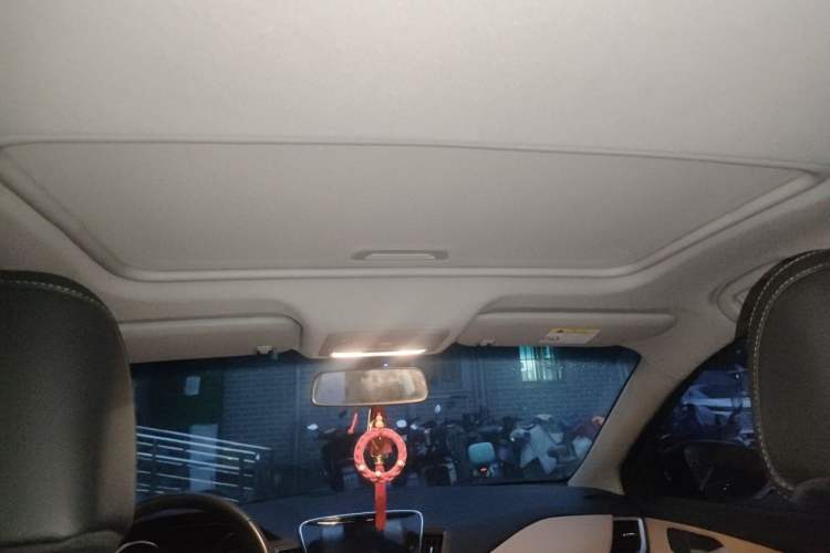 Used Chevrolet Monza 2021 320 Automatic Enjoyment Sunroof Edition Headliner