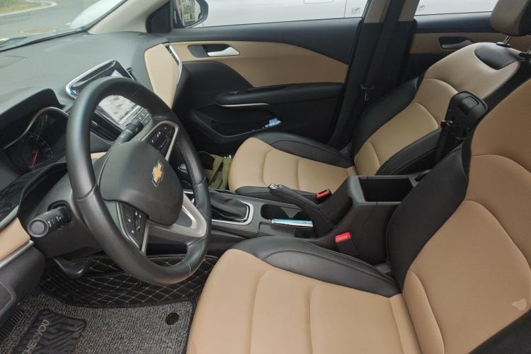 Used Chevrolet Monza 2021 320 Automatic Enjoyment Sunroof Edition Left Front Seat